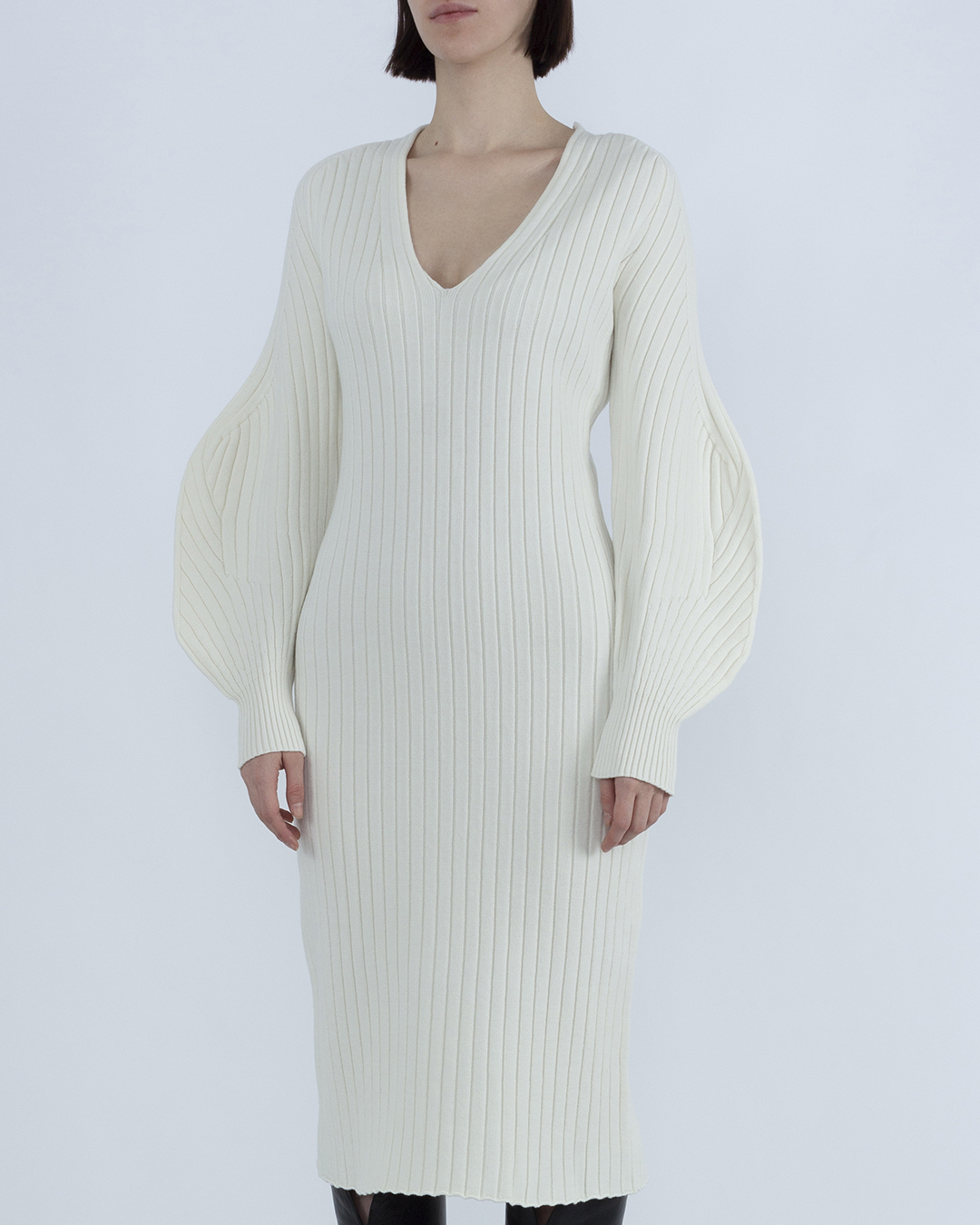Женская платье Nude, сезон: зима 2022/23. Купить за 42300 руб. | Фото 3
