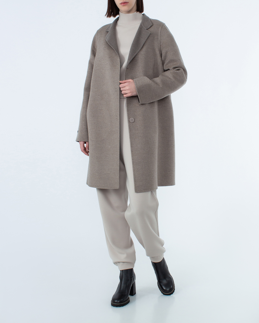 Женская пальто Manzoni, сезон: зима 2022/23. Купить за 197600 руб. | Фото 2