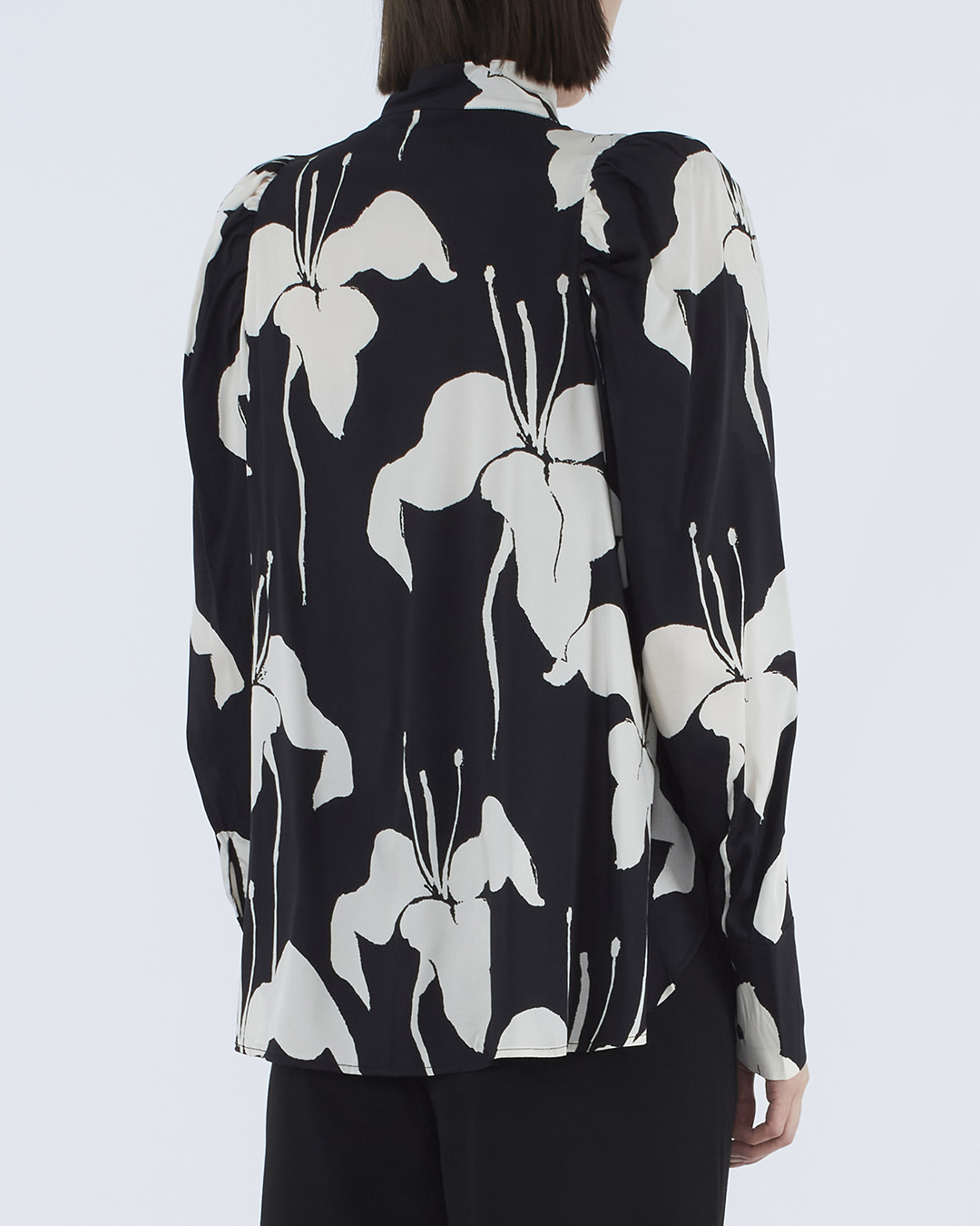 Женская шелковая блуза PSOPHIA, сезон: зима 2022/23. Купить за 33600 руб. | Фото 4